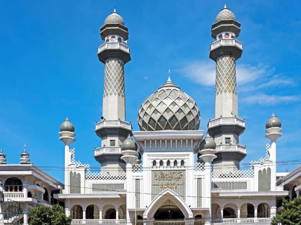 Hotel Tosari Malang Exteriör bild